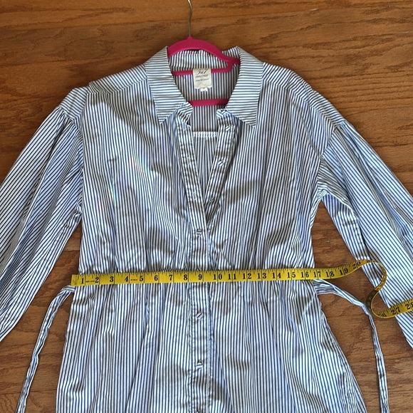 NWOT Cinq à Sept Blue and White Striped Dress size 10 - Picture 5 of 7